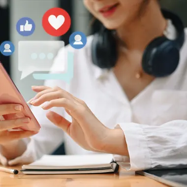 Influenceur sur les reseaux sociaux